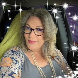 Meet your Posher, Karen